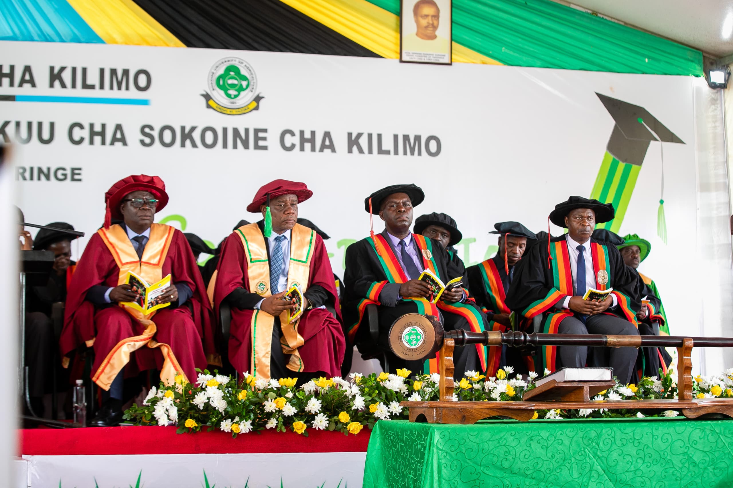 794 Graduates Awarded Degrees at SUA2