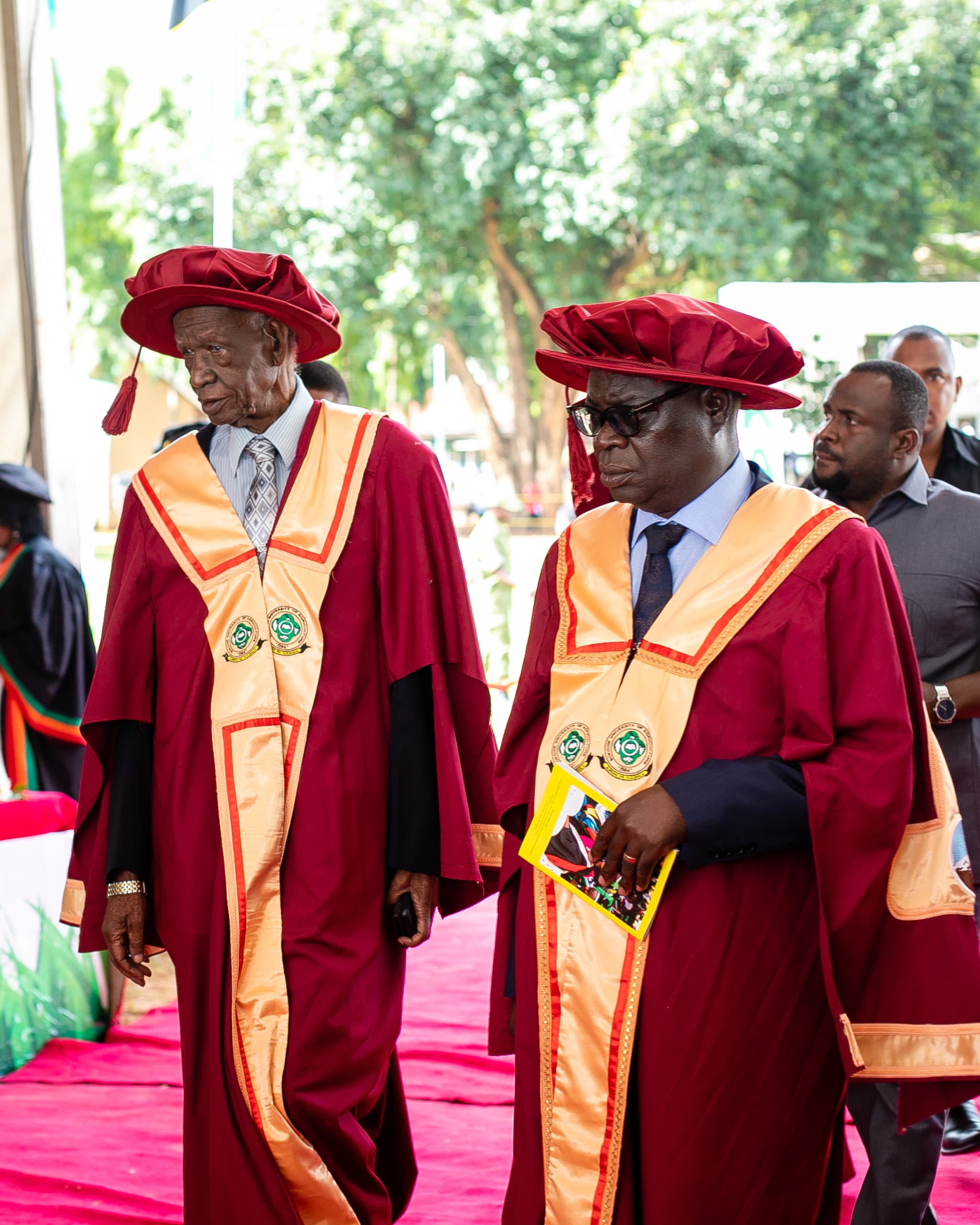 794 Graduates Awarded Degrees at SUA5